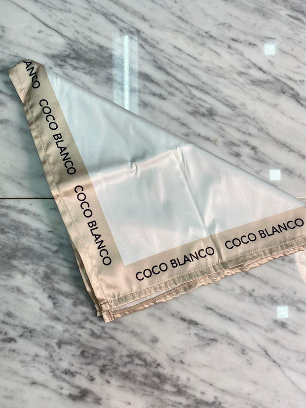 Coco Blanco Bandana